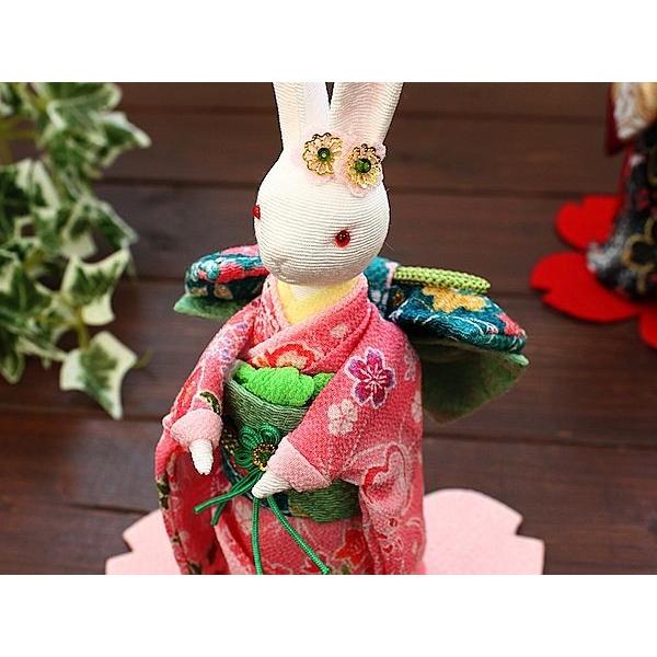 凛香立ち人形 吉祥家紋 桃 曲名 桜坂(インテリア オルゴール 凛香立ち人形 吉祥家紋 桃 曲名 桜坂(インテリア オルゴール
