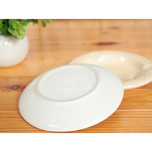 陶製灰皿 ホワイト (日用品 インテリア 白い食器 アウトレット込み