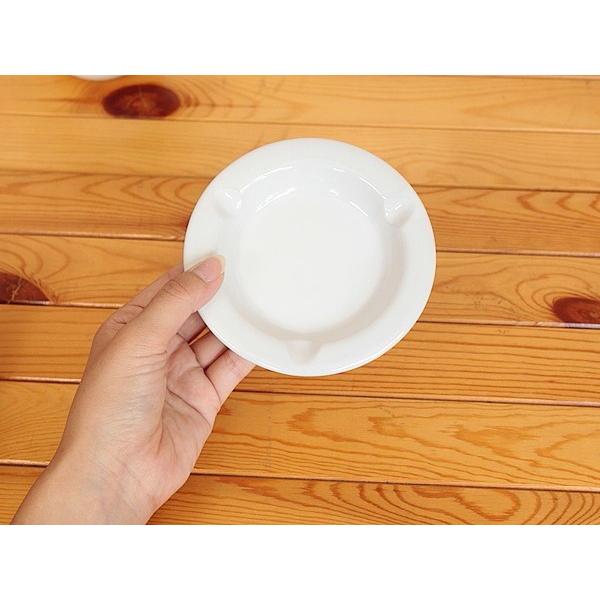 陶製灰皿 ホワイト (日用品 インテリア 白い食器 アウトレット込み