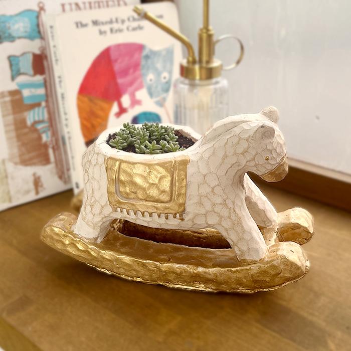 シルバー 花模様 丸型皿 木箱付き シルバー 花模様 丸型皿 木箱付き