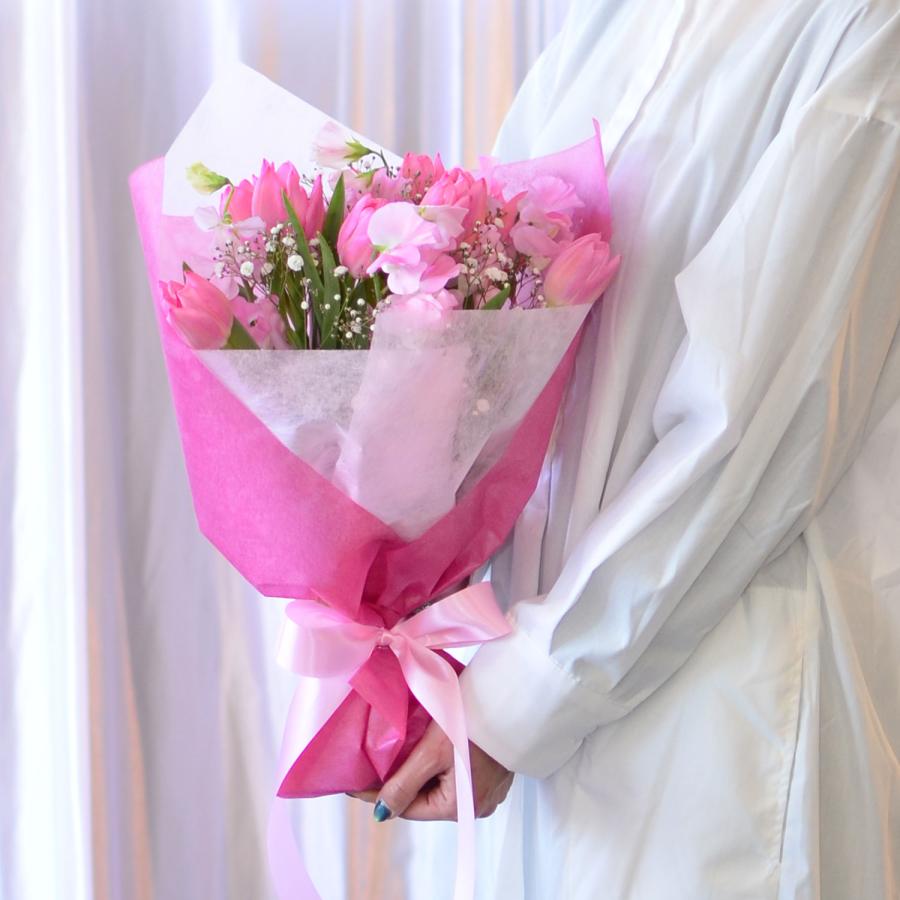 ホワイトデー 卒業祝 入学祝 就職祝 退職祝 プレゼント 合格 入学 送別 退職   誕生日 プレゼント チューリップ 花束  お祝い 春の花束 Mサイズ | エーデルワイス花の贈り物 | 17