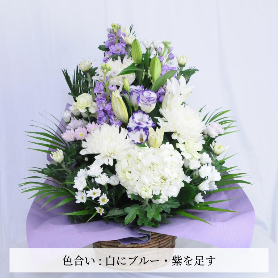 仏花、お供え花紫クレマチス、白百合アレンジ 高品質]御仏壇用のお供え花（クレマチス 薄紫）｜お墓へのお供え用