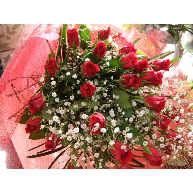 年齢の数だけ 薔薇の花束 深紅の薔薇特別価格 1本税込２００円 誕生日 歳の数バラ Br 5 フラワーショップエレガンス 通販 Yahoo ショッピング