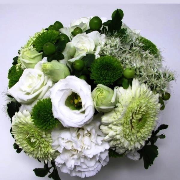 フラワーアレンジメント 誕生日 記念日 彼女 友達 白グリーン系 ラウンド Freeshippingflowerarr2980 White フラワーエキスプレス ヤフー店 通販 Yahoo ショッピング