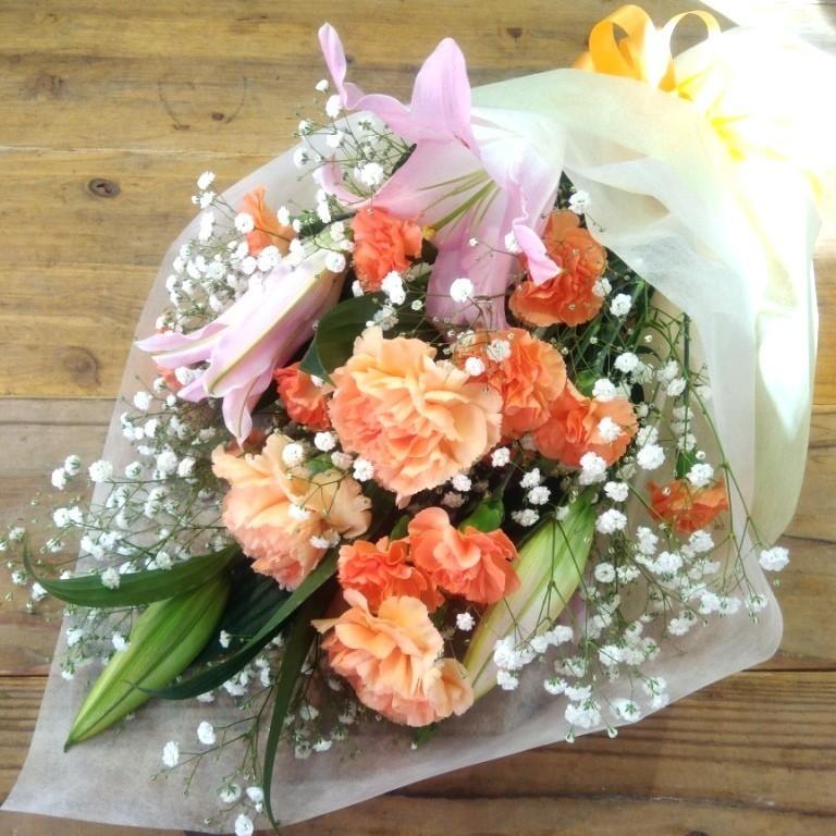 ゆりとカーネーションの花束 誕生日 プレゼント 記念日 彼女 彼氏 友達 Lillyandcarnation Longbouquet フラワーエキスプレス ヤフー店 通販 Yahoo ショッピング