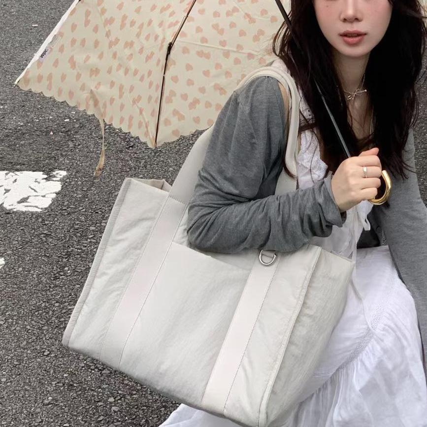 プ*い様 美品☆lululemon/ルルレモン/BoxyTote/トートバッグ1 lululemon（ルルレモン） トートバッグ ハンドバッグ ボックス型 Boxy