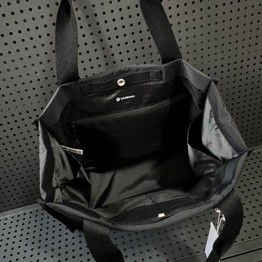 lululemon（ルルレモン） トートバッグ ハンドバッグ ボックス型 Boxy
