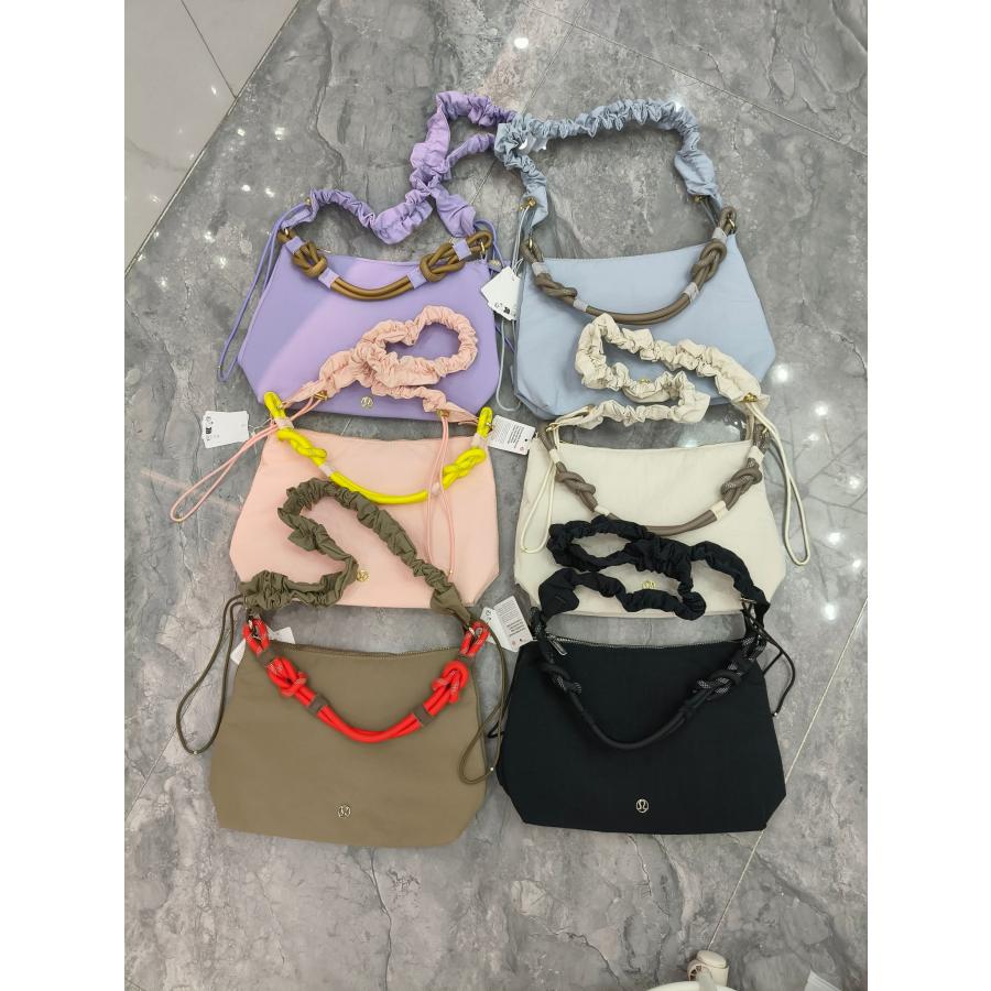 lululemon（ルルレモン） ショルダーバッグ コンバーチブル ルーシュ