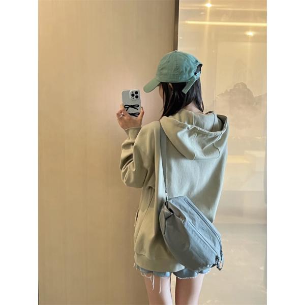 lululemon（ルルレモン） ボディバッグ ショルダーバッグ バッグ 斜め