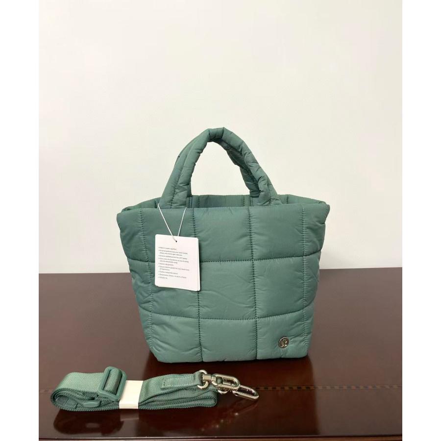 lululemon（ルルレモン） ミニ トートバッグ キルティング 斜め掛け