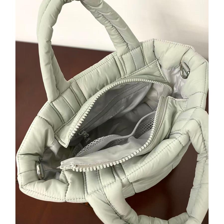 lululemon（ルルレモン） ミニ トートバッグ キルティング 斜め掛け