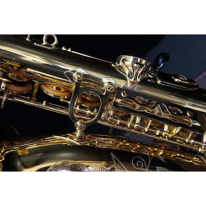 ヤマハ YAS-855 アルトサックス レアな初代カスタム 独特な音色 ヤマハ YAS-855 アルトサックス レアな初代カスタム 独特な音色