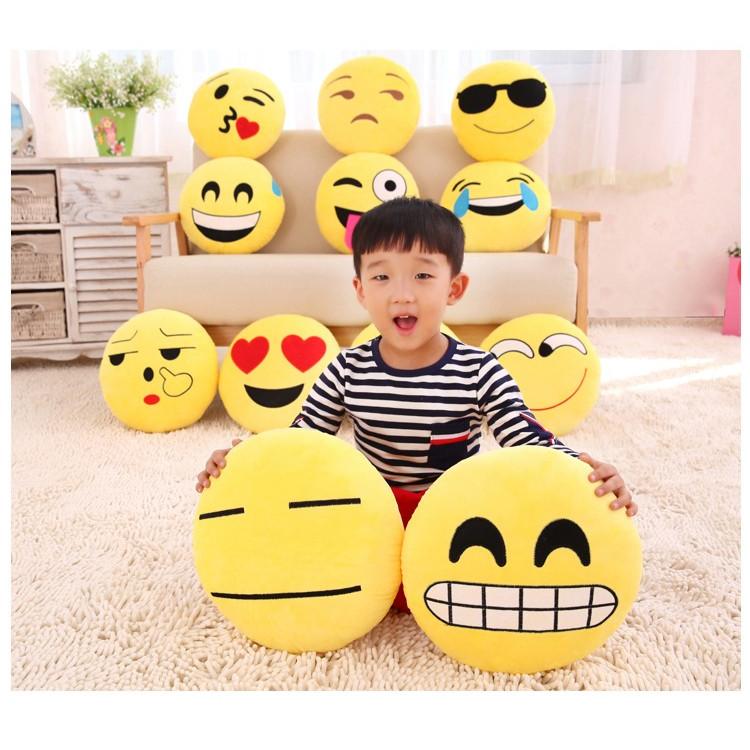 20類絵文字クッション枕♪Emojiクッション枕♪映画観賞のお供に♪♪ふわふわ 抱き枕ユニーク ぬいぐるみ 顔文字 子どものおもちゃ おもしろい 表情おもちゃ :mkr001:Flyfashion - 通販 - Yahoo!ショッピング 20類絵文字クッション枕♪Emojiクッション枕♪映画観賞のお供に♪♪ふわふわ 抱き枕ユニーク ぬいぐるみ 顔文字 子どものおもちゃ おもしろい 表情おもちゃ :mkr001:Flyfashion - 通販 - Yahoo!ショッピング