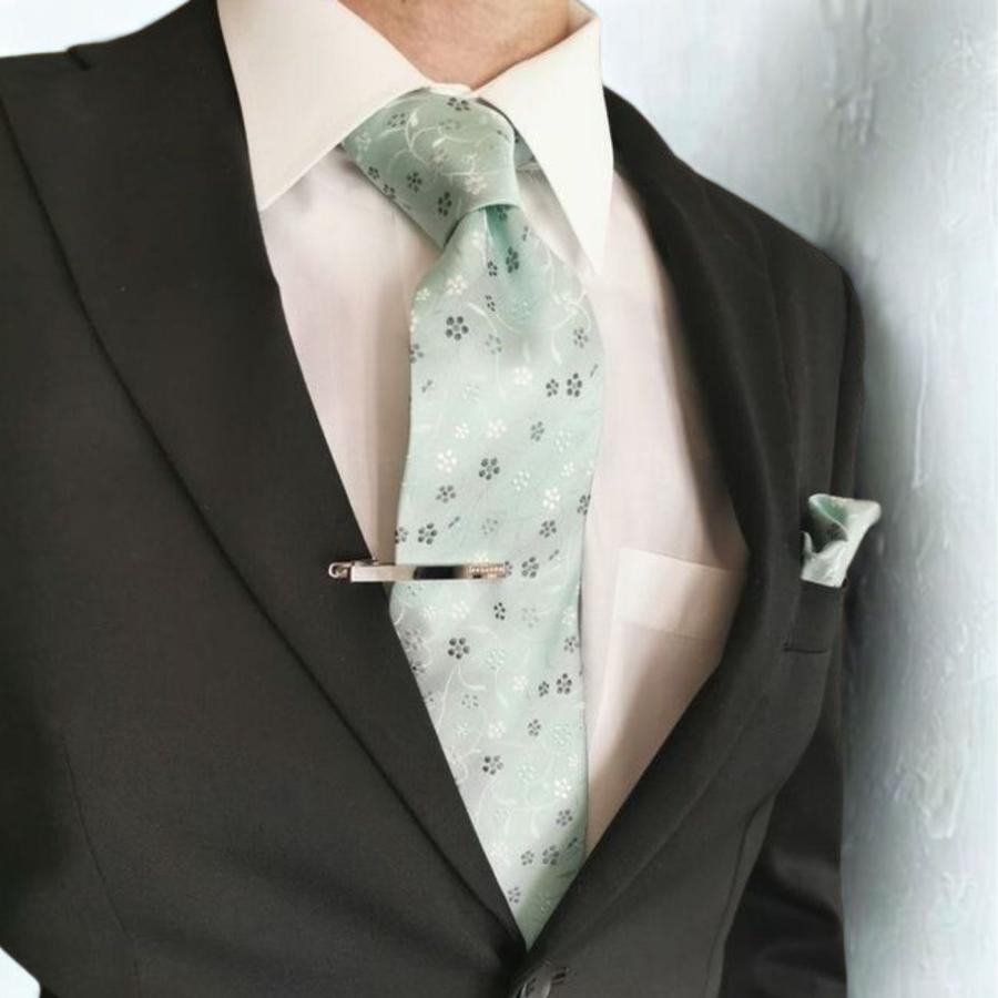 MICHIKO LONDON（ミチコロンドン） ネクタイ チーフ セット プレゼント