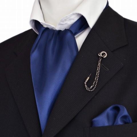 新商品!新型 珍しい ネクタイ プレゼント紺 set-40 アスコット ポケットチーフ ラペルピン 3点セットでこの価格ラペルピンは違うのでもOKですギフト プレゼント