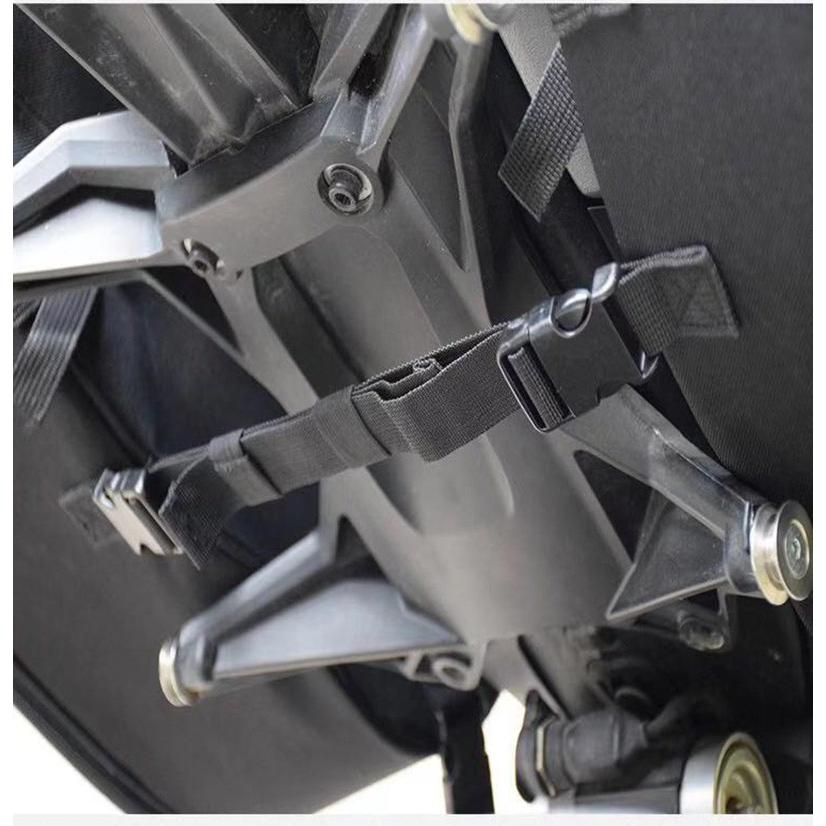 バイク用 サイドバッグ ツーリングバッグ レインカバー付き ヘルメットも入る(拡張機能あり) 上質カーボン調 大容量 カーボンブラック 送料無料 |  | 16