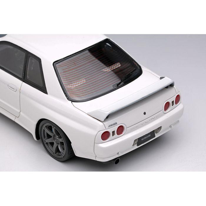 1/43 BUILT BY LEGENDS マインズ スカイライン GT-R (BNR32) シラナミ