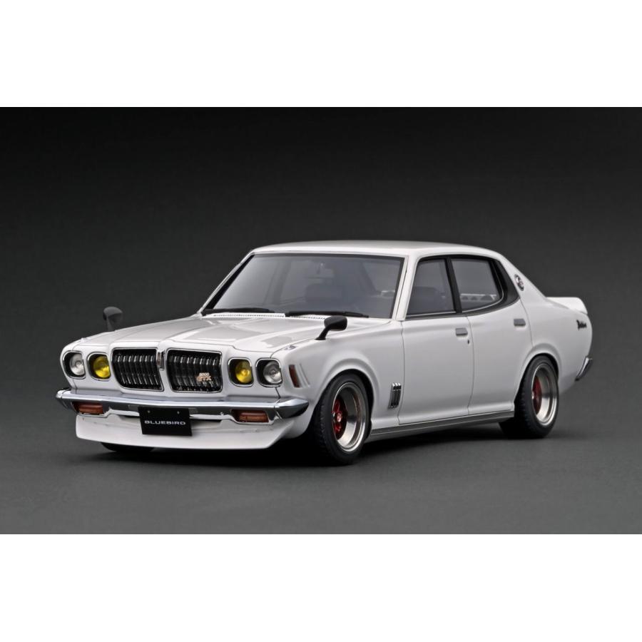 1/18 Nissan Bluebird U 2000GTX (G610) White 1/18「L20型」エンジン