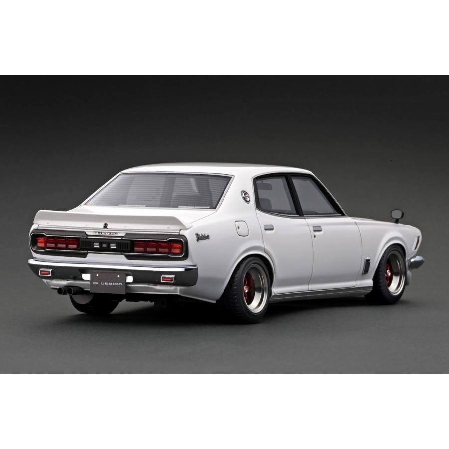 1/18 Nissan Bluebird U 2000GTX (G610) White 1/18「L20型」エンジン