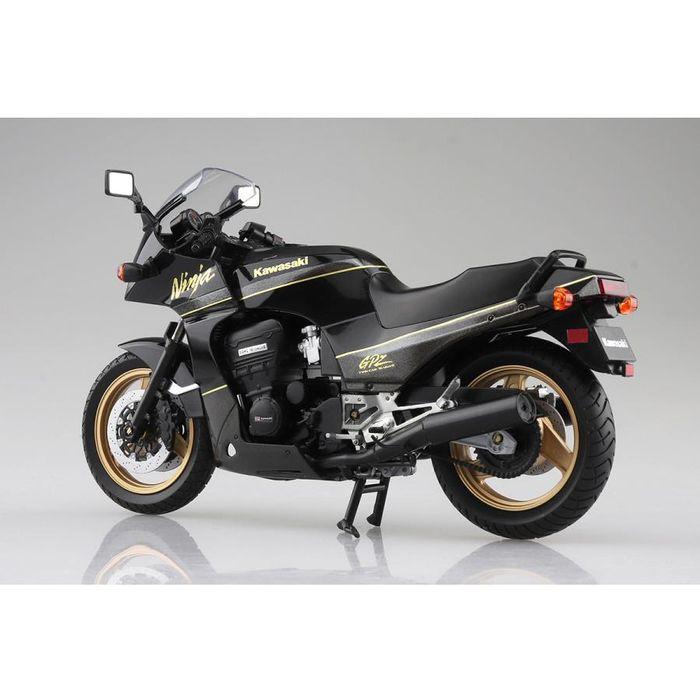 値引き❗️アオシマ 完成品 カスタム品 1/12 1/12 カワサキ Z1 900 SUPER4 '73 カスタムパーツ付き｜株式会社