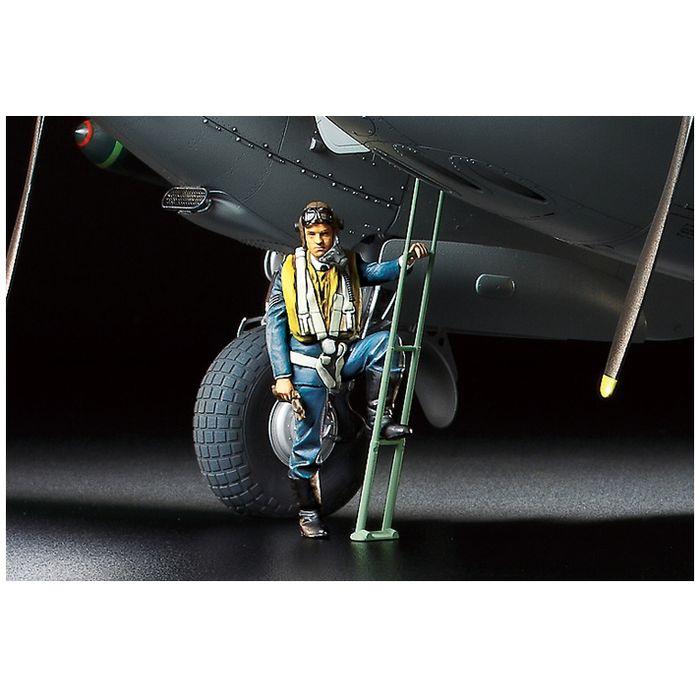 1/32 デ・ハビランド モスキート FB Mk.6 タミヤ 60326 : フライング