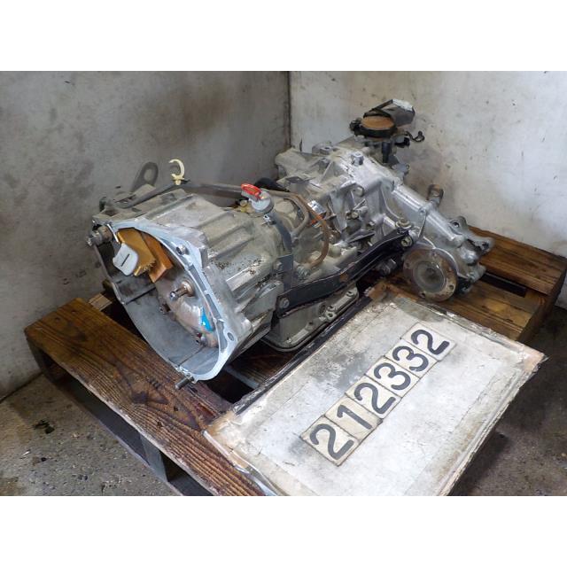 エブリイワゴン 【個人宅発送不可】エブリィ GD-DB52V オートマ 