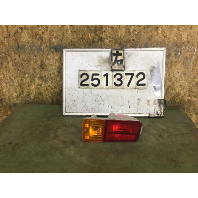 ハイゼット 【個人宅発送可】ハイゼット EBD-S331V 右テールランプ