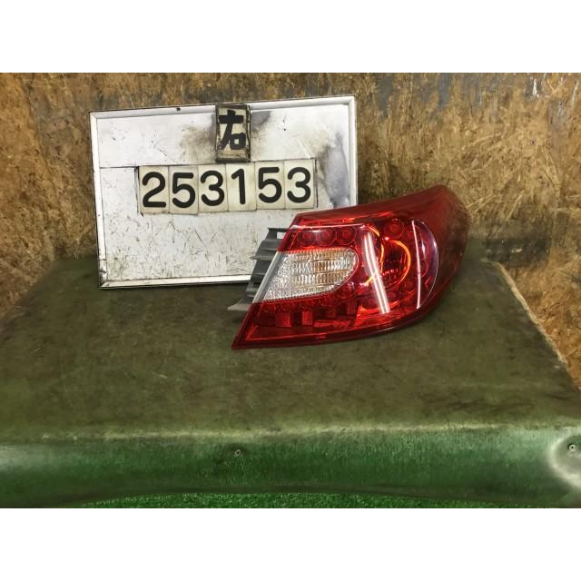 フーガ 【個人宅発送可】フーガ DBA-Y51 右テールランプ 250GT タイプP