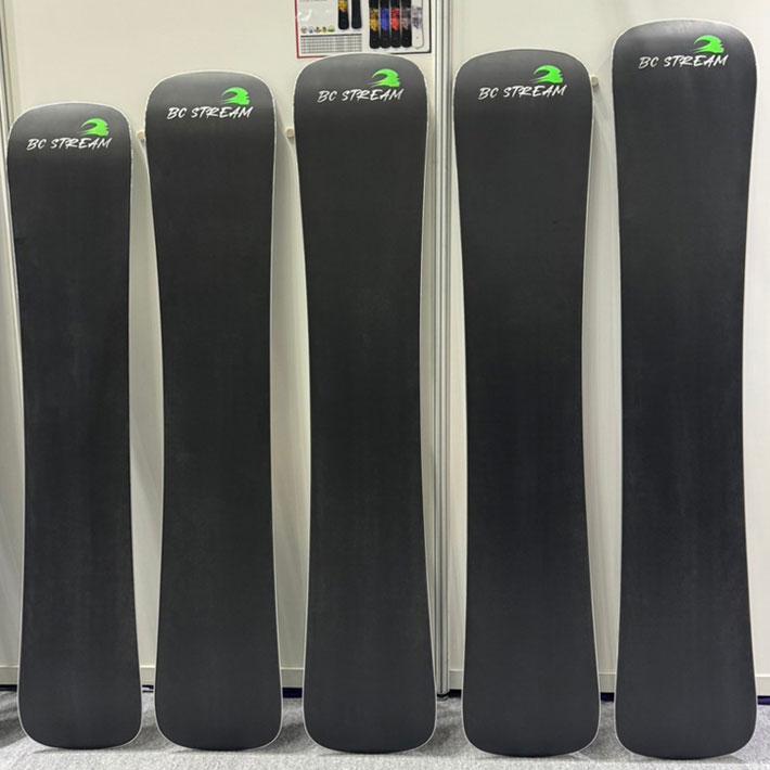 24-25 ビーシーストリーム R-2 CUSTOM R2 BC Stream アールツー 24-25 ビーシーストリーム R-2 CUSTOM R2 BC Stream アールツー