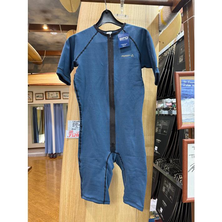 2026 MAGIC T105s ウェットスーツインナー ショートスリーブスプリング