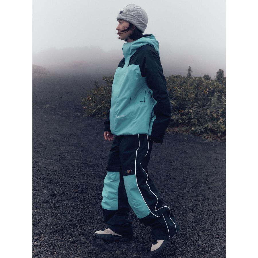 スノボウェアHELLOW ジャケット　ブラック HELLOW TRACE JACKET スノーボードウェア フーディー ジャケット 男女