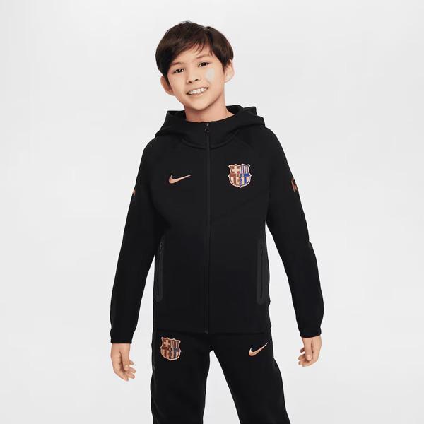 NIKE ナイキ バルセロナ テックフリースジップフーディー NIKE ナイキ バルセロナ テックフリースジップフーディー