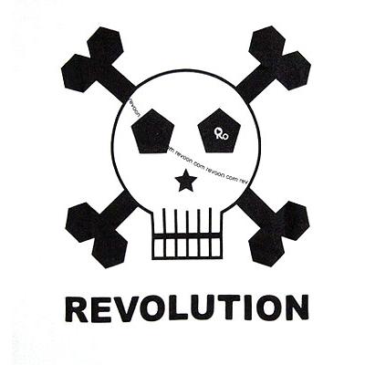 REVOON Skull Tシャツ(白)｜footballfan｜02