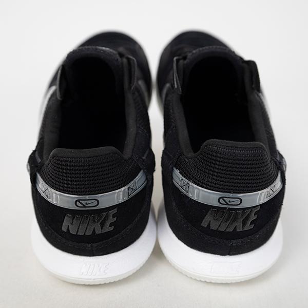 NIKE ナイキ ストリートガト 大人用 フットサルシューズ NIKE ナイキ ストリートガト 大人用 フットサルシューズ