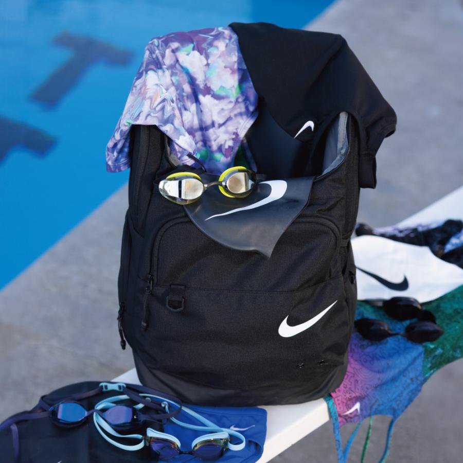 【NIKE SWIM公式】ナイキ 35L スイムバックパック nesse138 ジムバッグ 部活 バッグ スイミング 水泳 男子 女子 通勤 通学 フィットネス フットマーク FOOTMARKの画像