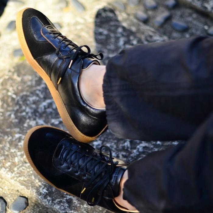 新品　ブラザーブリッジ　ベルリン　ジャーマントレーナー　アディダス　マルジェラ 新品 ブラザーブリッジ ベルリン ジャーマントレーナー マルジェラ