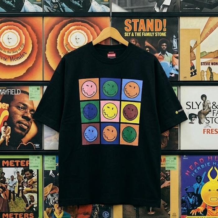 ヘルスニット スマイリーワールド クルーネック 半袖Tシャツ