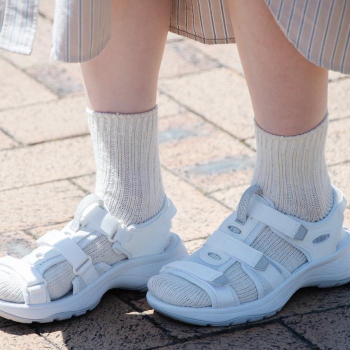 日本産 取寄 キーン レディース アストリア ウェスト オープン トゥ サンダル Keen Women S Astoria West Open Toe Sandal Black Fucoa Cl