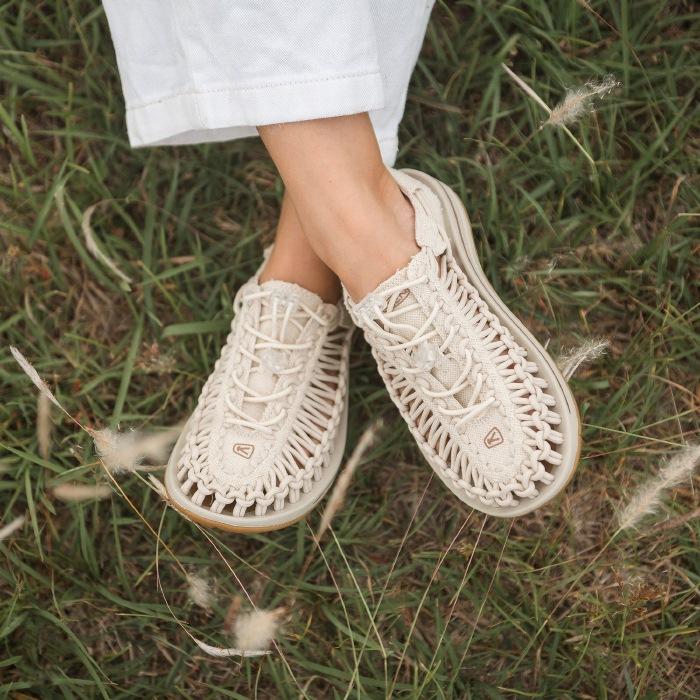 ⭐︎Keiko⭐︎KEEN / UNEEK CANVAS / サンダル Canvas Cord Sandals - Women's UNEEK Canvas | KEEN Footwear