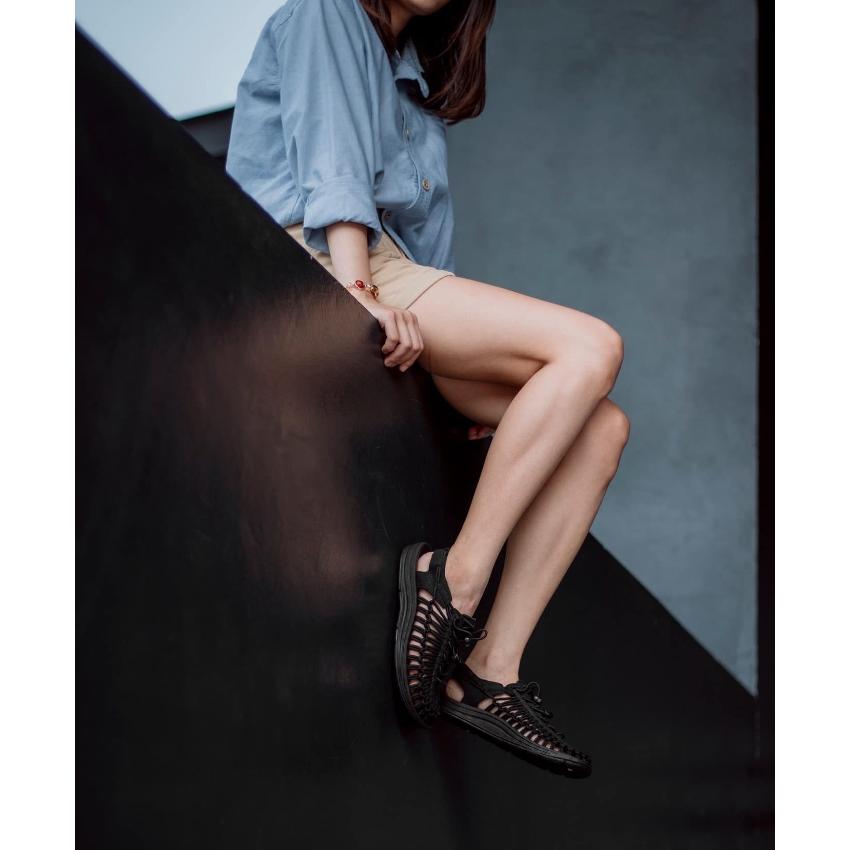 KEEN UNEEK レディースアウトドアサンダル ブラック KEEN WOMEN UNEEK 
