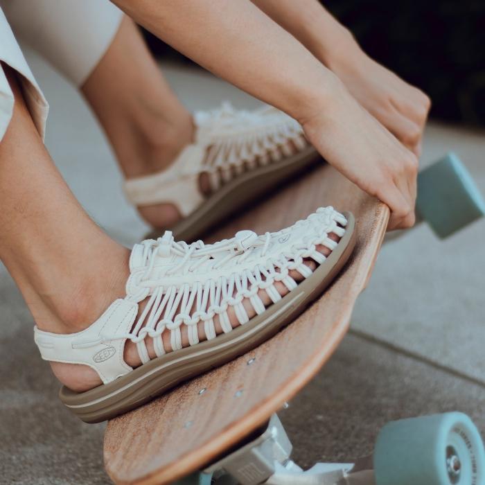 キーン ユニーク KEEN UNEEK スポーツサンダル レディース アウトドア
