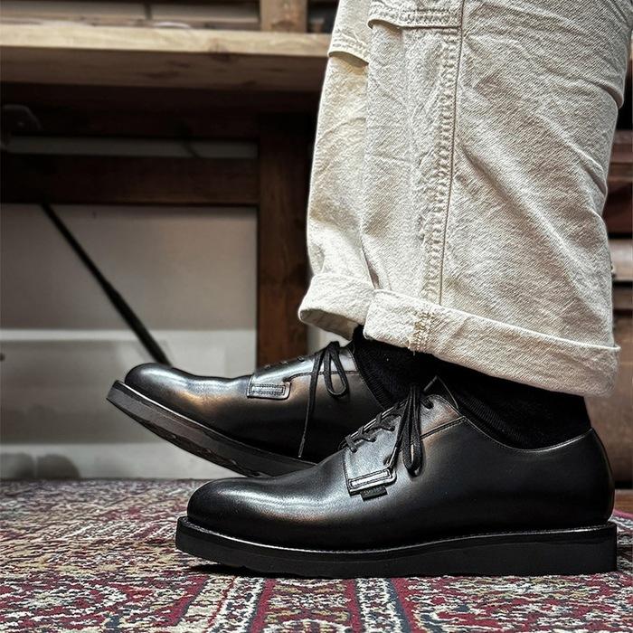 Locking Shoes by FootMonkey ロッキングシューズ フットモンキー