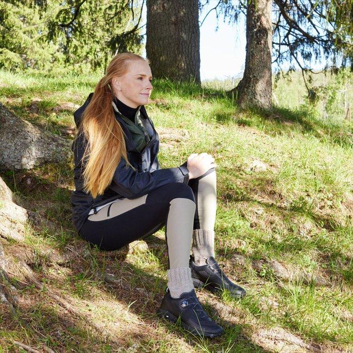 ヴィーキング スニーカー VIKING Anaconda Light 5 Low GTX BOA VF