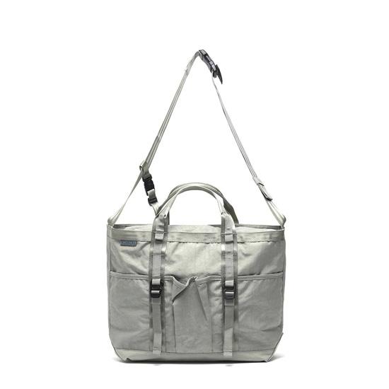 CHROME グローサリートートメッセンジャー15L GROCERY TOTE MSNGR 28L(グローサリー トート メッセンジャー