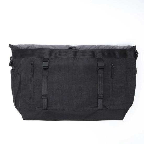 CHROME クローム COURIER FLAP MSNGR 20L クーリエ フラップ