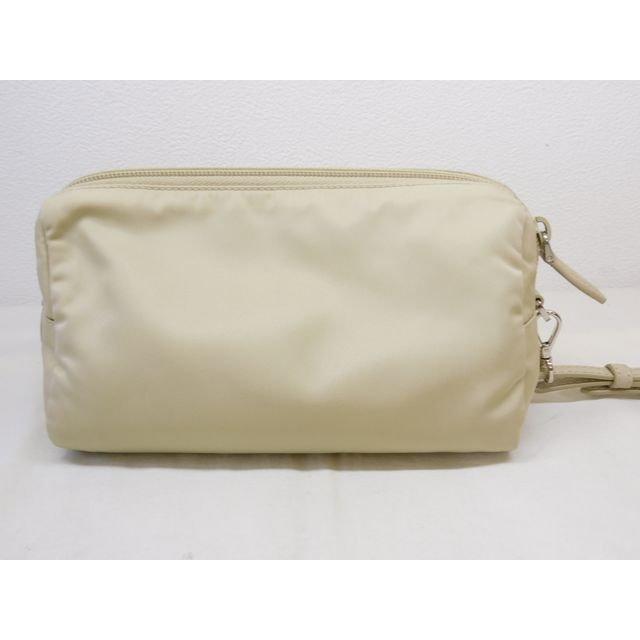 プラダ ミディアム Re-Nylon ポーチ ■ 1NS693 ハンドストラップ 薄ベージュ系 ナイロン PRADA□8C8D_1