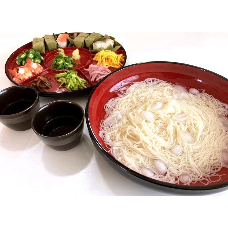 手巻き寿司セット 日本製 回転皿 寿司桶 しゃもじ3本 漆器 手巻き寿司セット 日本製 回転皿 寿司桶 しゃもじ3本 漆器