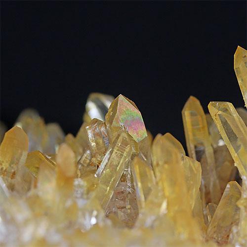 ！超希少！アメリカアーカーソン州　ゴールデンヒーラ　クラスター イシス面有り】アメリカ・アーカーソン州産 ゴールデンヒーラー