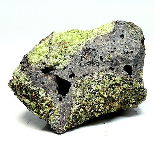 〔D357-13〕Peridot アリゾナ州産 ペリドット 母石付き 原石 【メール便不可】 | 