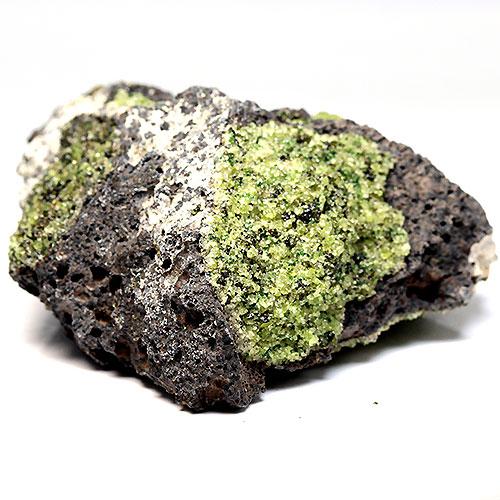 〔D357-9〕Peridot アリゾナ州産 ペリドット 母石付き 原石 【メール便不可】 |  | 01